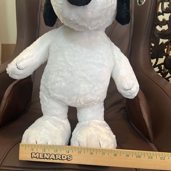 Peanuts Snoopy Large Holiday Greeter Plush free standing - Picture 7 of 8